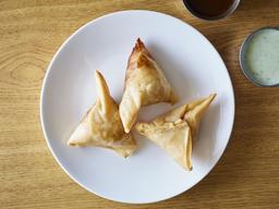 Chicken Samosa (3pc)